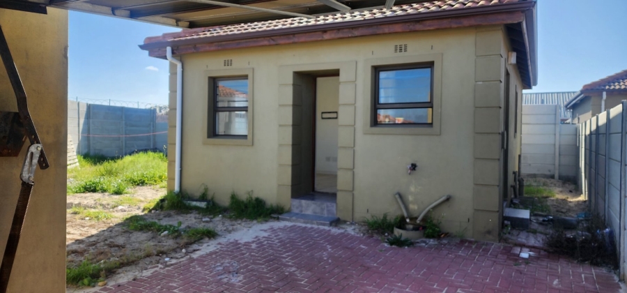 2 Bedroom Property for Sale in Rocklands Western Cape